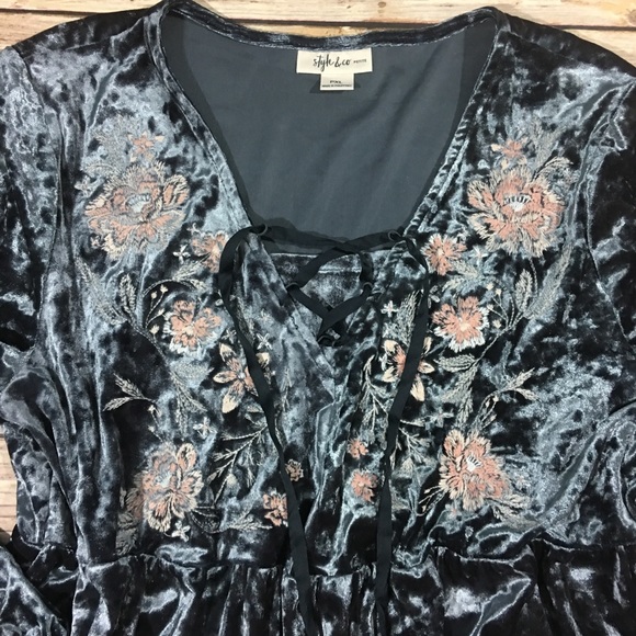 Style & Co velvet peasant swing top - Picture 2 of 4